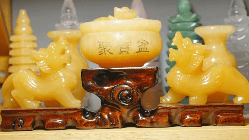 Vật phẩm phong thủy cho người mệnh Kim 13 vat pham phong thuy cho nguoi menh kim 2